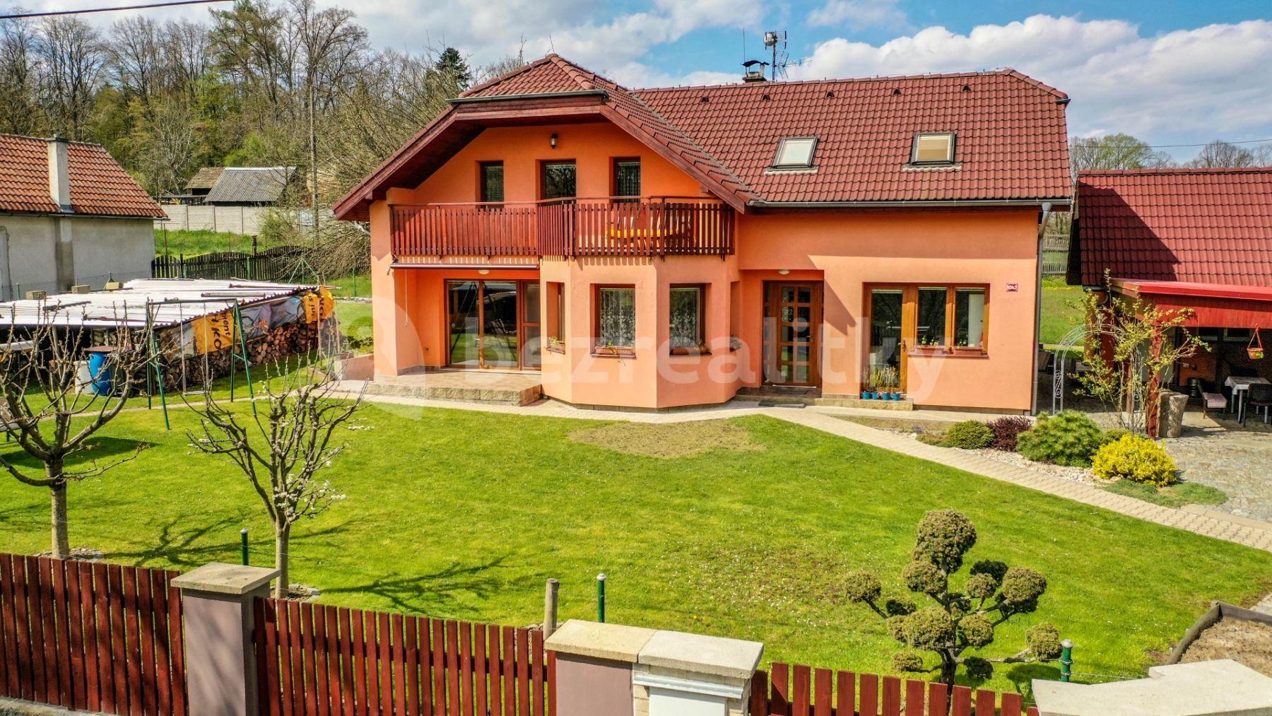 house for sale, 177 m², K Višňovce, Kamenice, Středočeský Region