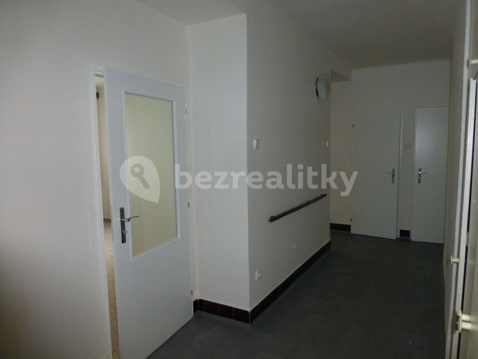 2 bedroom flat to rent, 61 m², Jerevanská, Prague, Prague