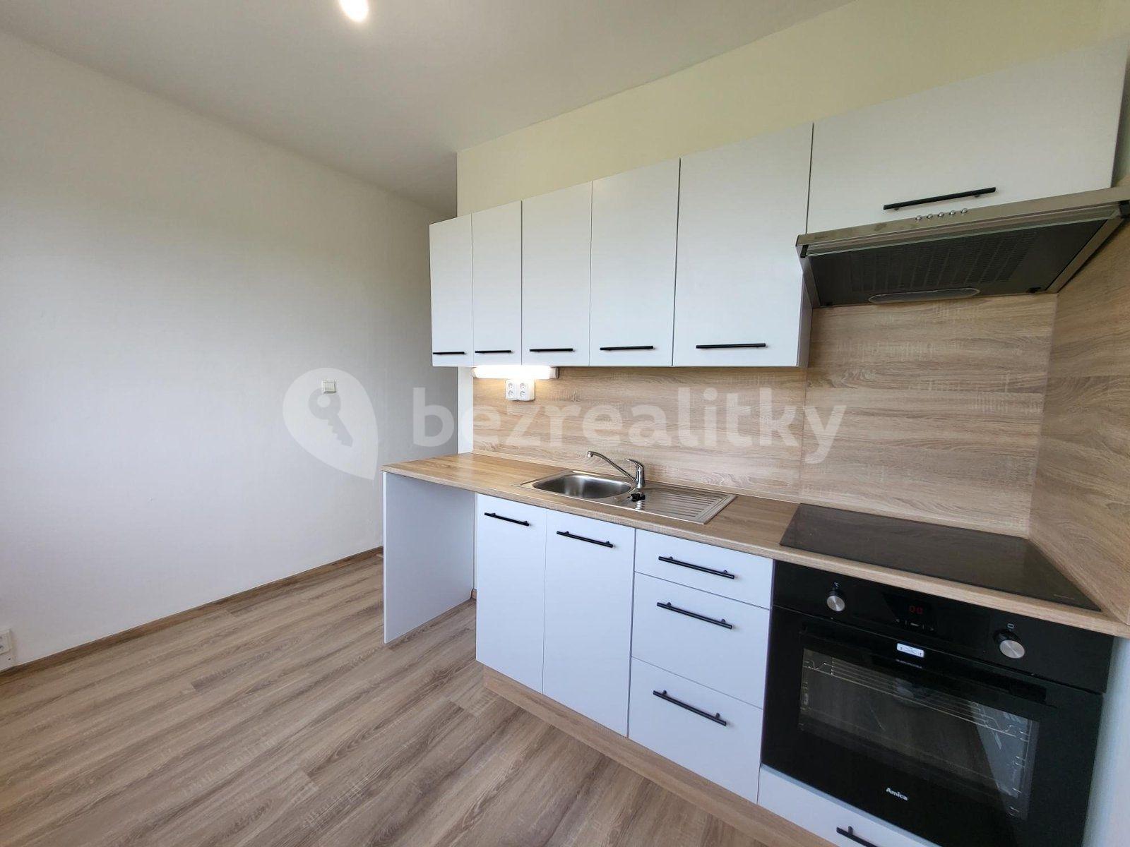 2 bedroom flat to rent, 51 m², Školská, Karviná, Moravskoslezský Region