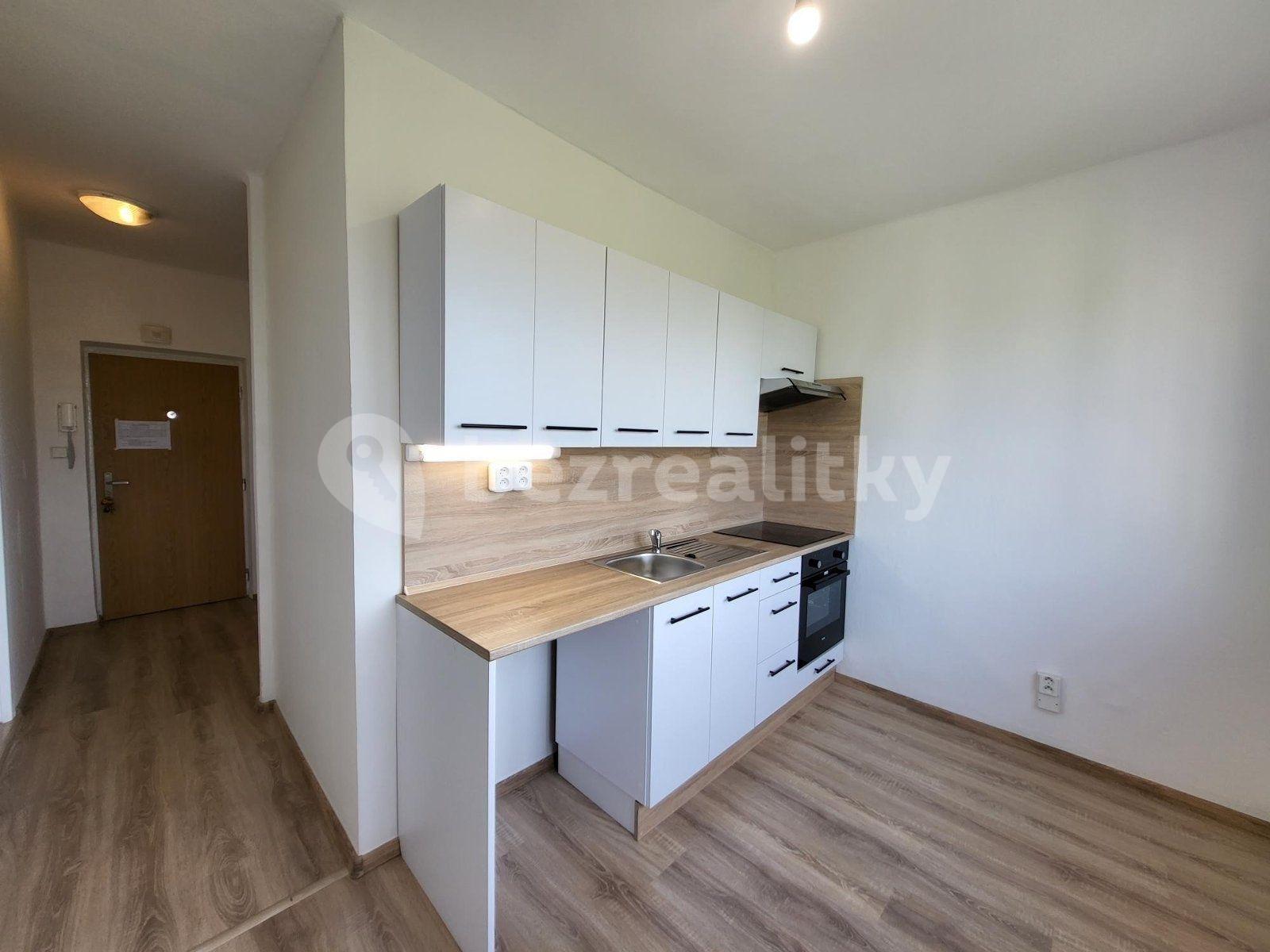 2 bedroom flat to rent, 51 m², Školská, Karviná, Moravskoslezský Region