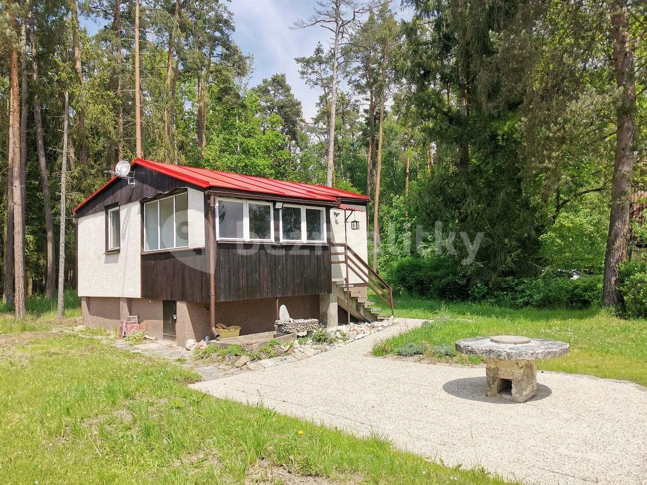 recreational property to rent, 0 m², Zliv, Jihočeský Region