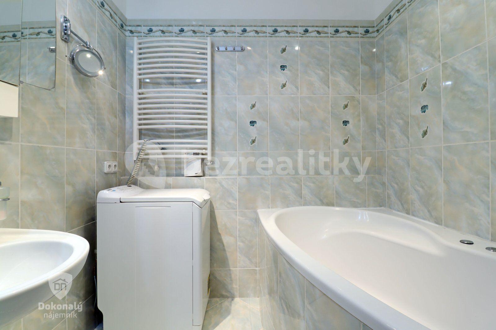 3 bedroom flat to rent, 78 m², Dreyerova, Prague, Prague