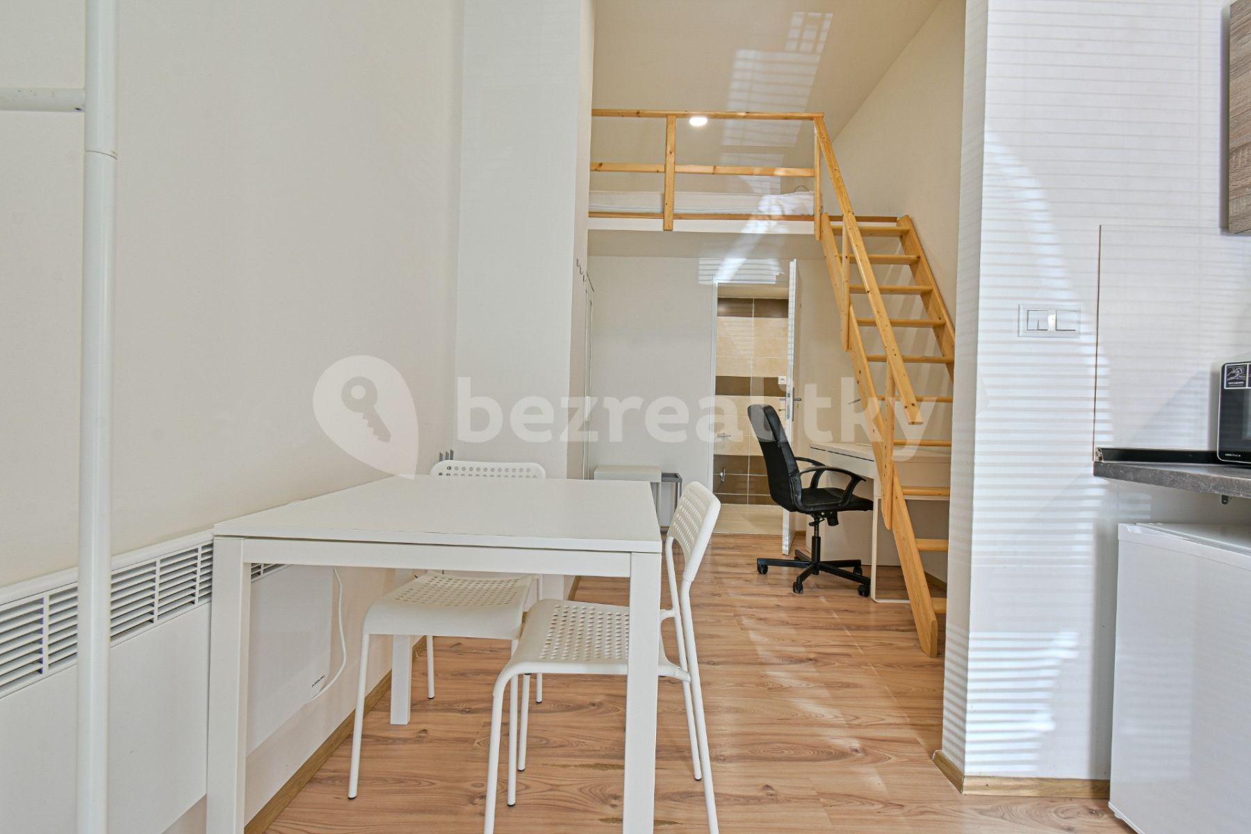 Studio flat to rent, 21 m², Hybešova, Brno, Jihomoravský Region