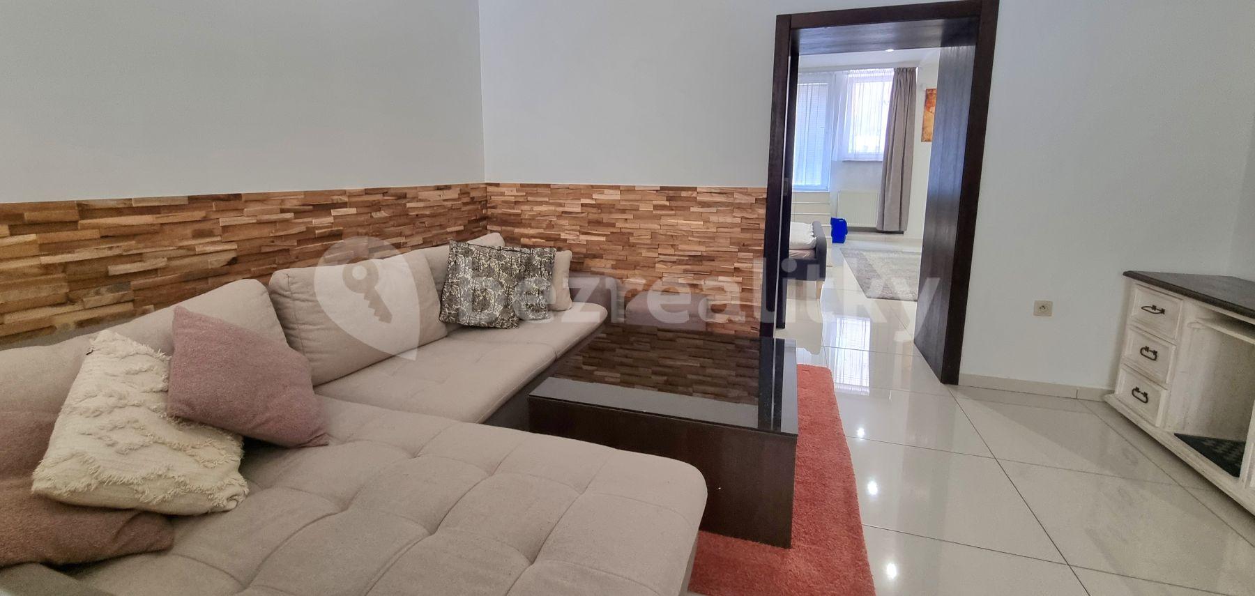 3 bedroom flat to rent, 95 m², Kozia, Bratislava - mestská časť Staré Mesto, Bratislavský Region