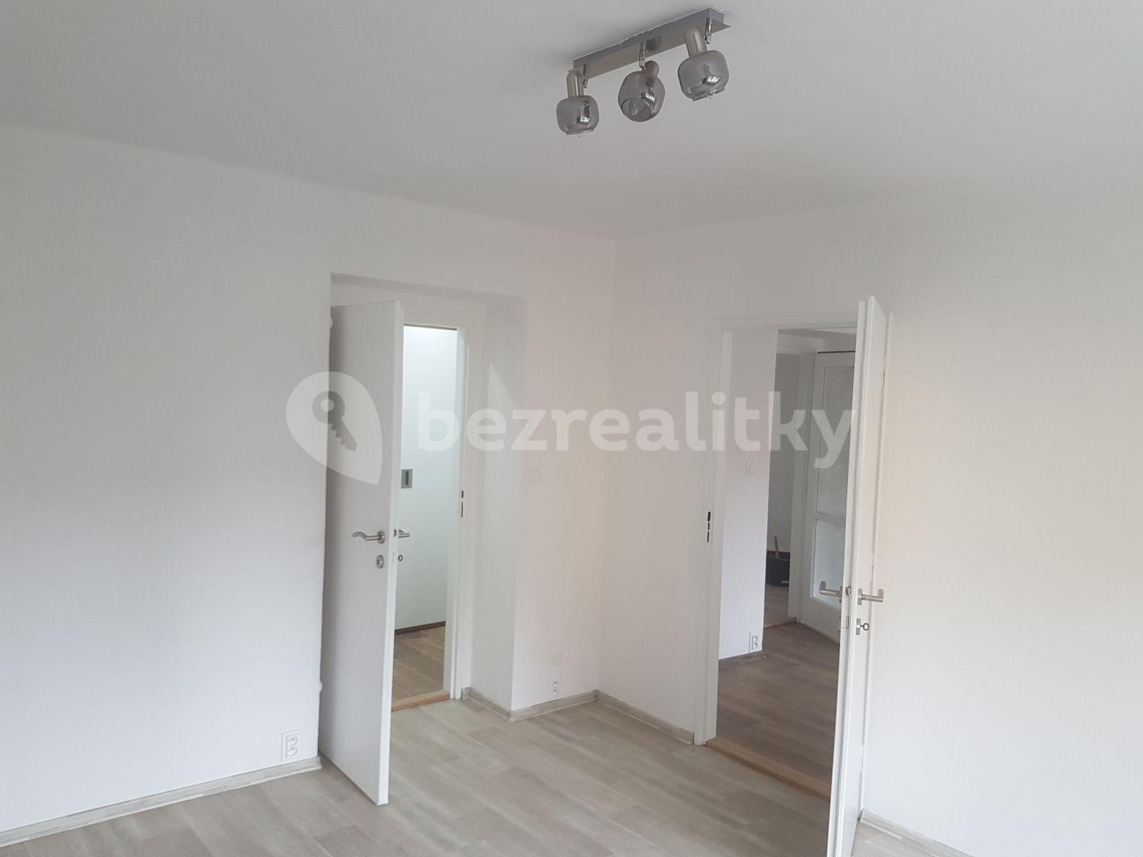 2 bedroom flat to rent, 56 m², Leoše Janáčka, Jihlava, Vysočina Region