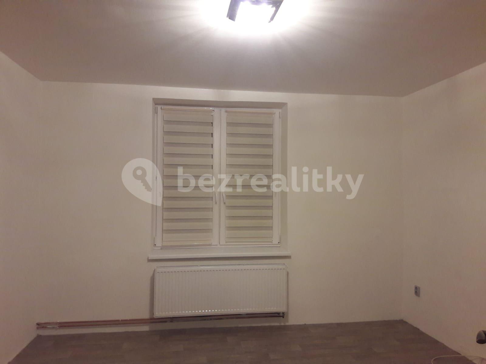 3 bedroom flat to rent, 80 m², Ohrozimská, Plumlov, Olomoucký Region