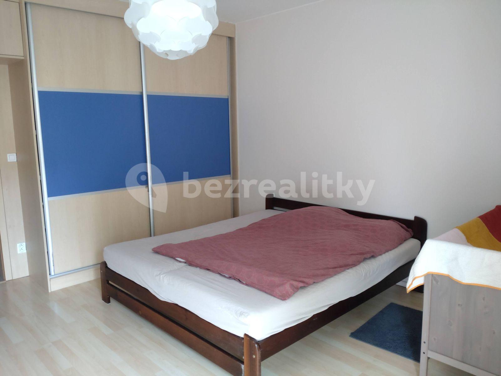 1 bedroom with open-plan kitchen flat to rent, 64 m², Jezerůvky, Brno, Jihomoravský Region