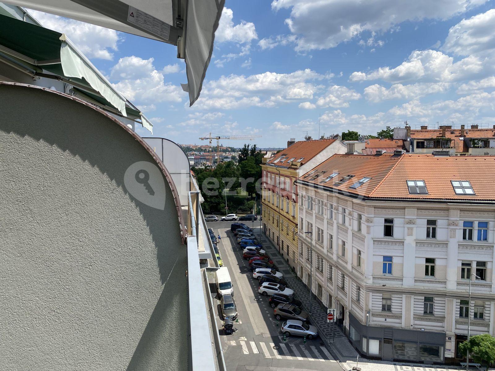 Studio flat to rent, 26 m², U Nikolajky, Prague, Prague