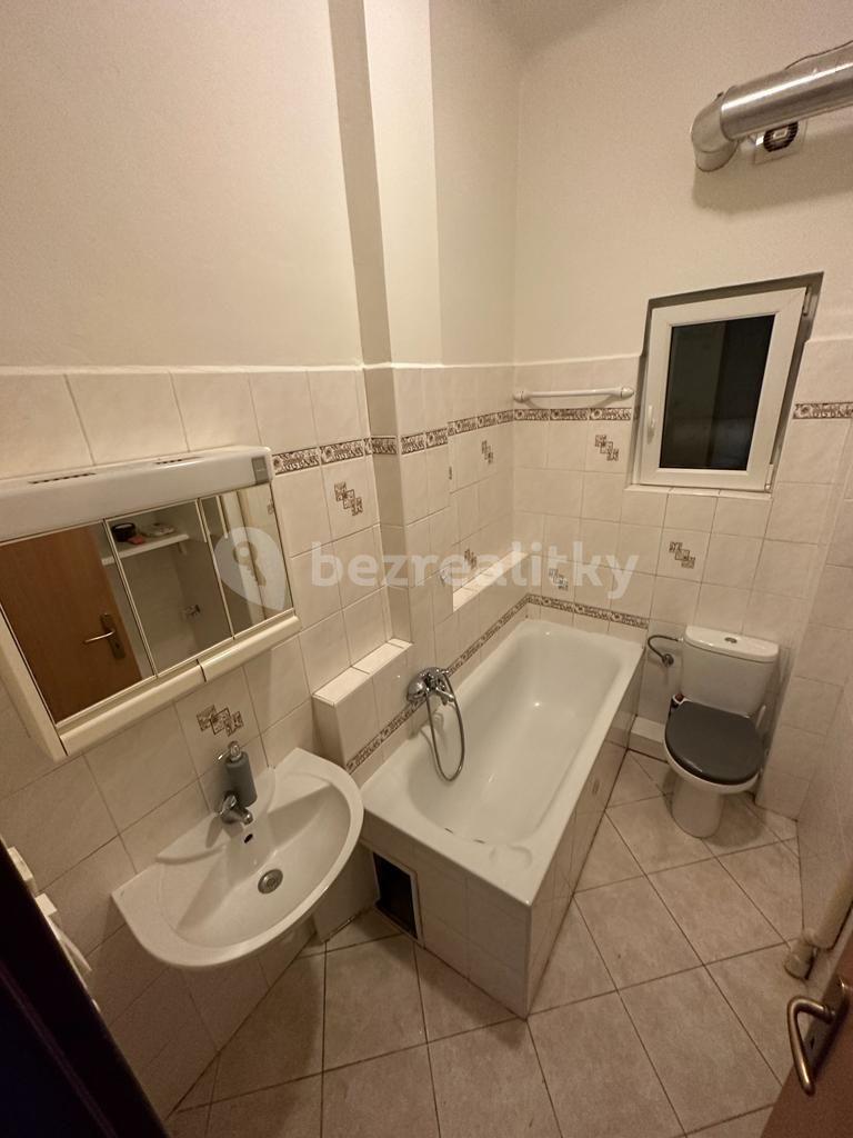 1 bedroom flat to rent, 38 m², Na Žertvách, Prague, Prague