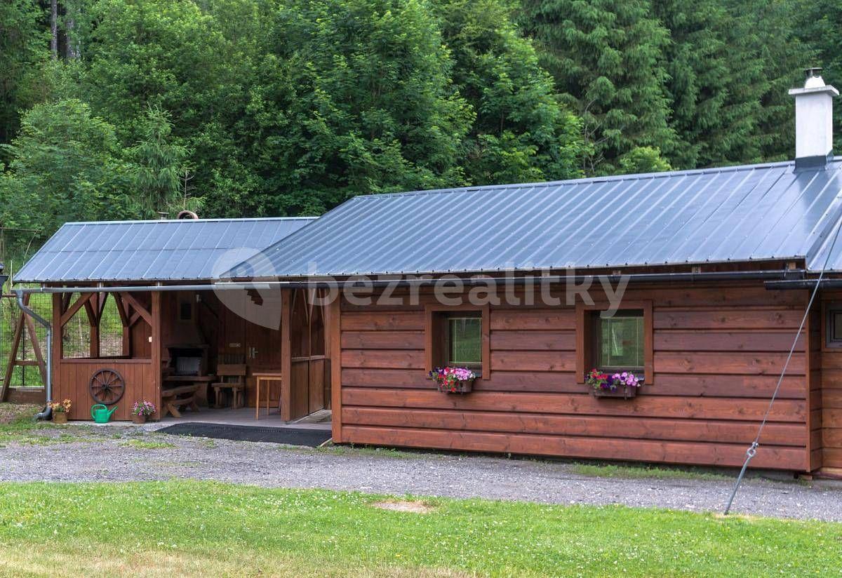 recreational property to rent, 0 m², Velké Karlovice, Zlínský Region