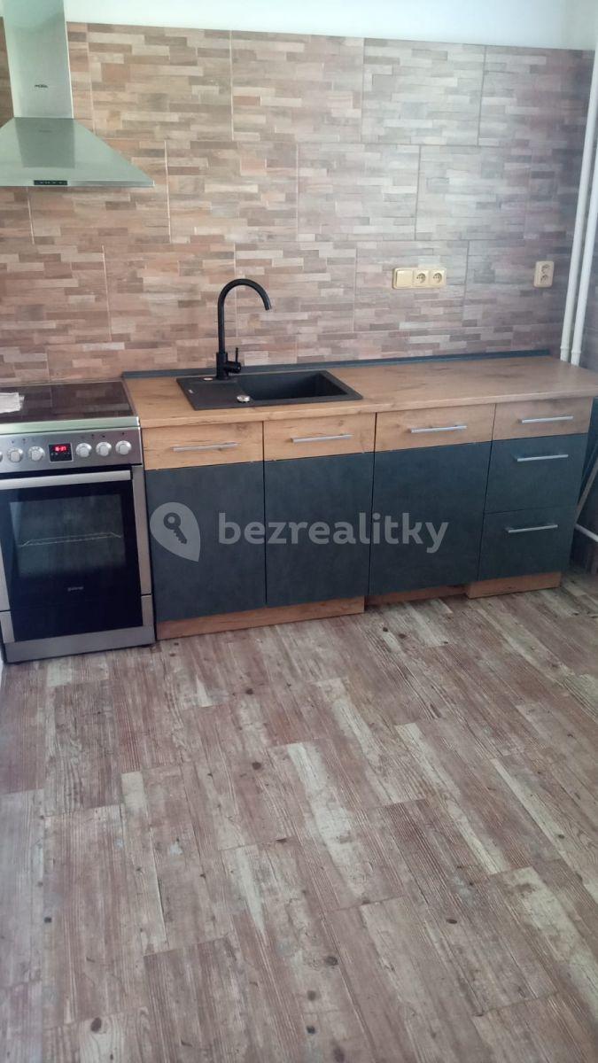 2 bedroom flat to rent, 56 m², Mikovcova, Česká Lípa, Liberecký Region