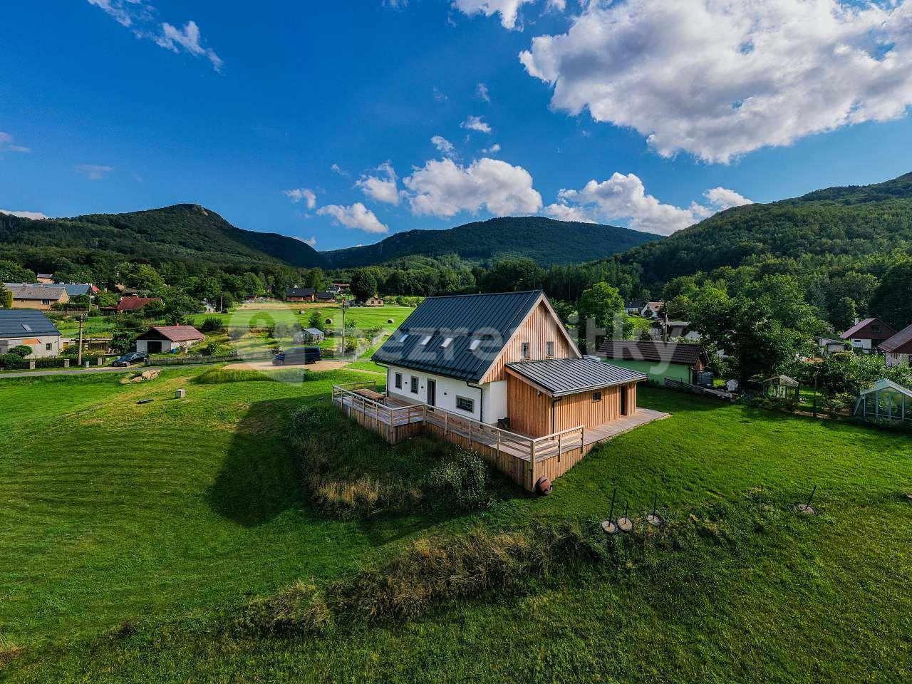 recreational property to rent, 0 m², Hejnice, Liberecký Region