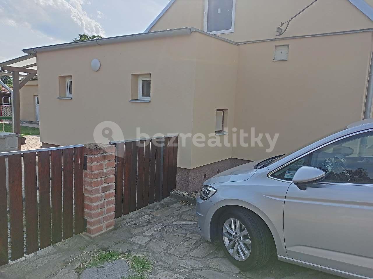 recreational property to rent, 0 m², Znojmo, Jihomoravský Region