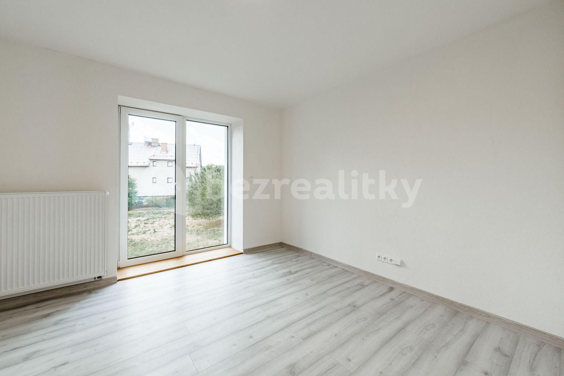 2 bedroom with open-plan kitchen flat to rent, 59 m², Strkovská, Planá nad Lužnicí, Jihočeský Region