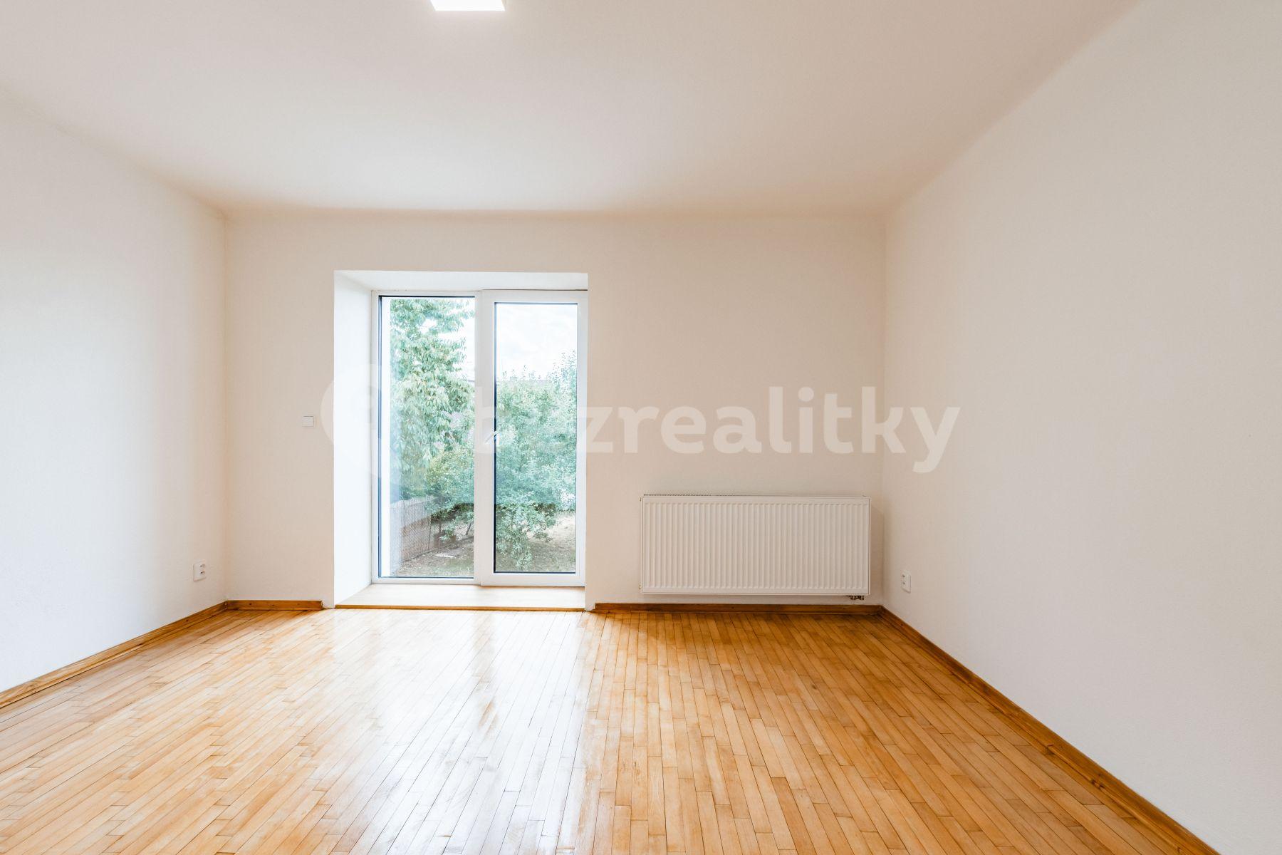 2 bedroom with open-plan kitchen flat to rent, 59 m², Strkovská, Planá nad Lužnicí, Jihočeský Region