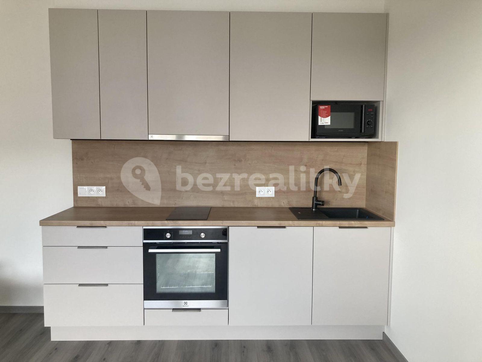 Studio flat to rent, 34 m², Sedlářova, Prague, Prague