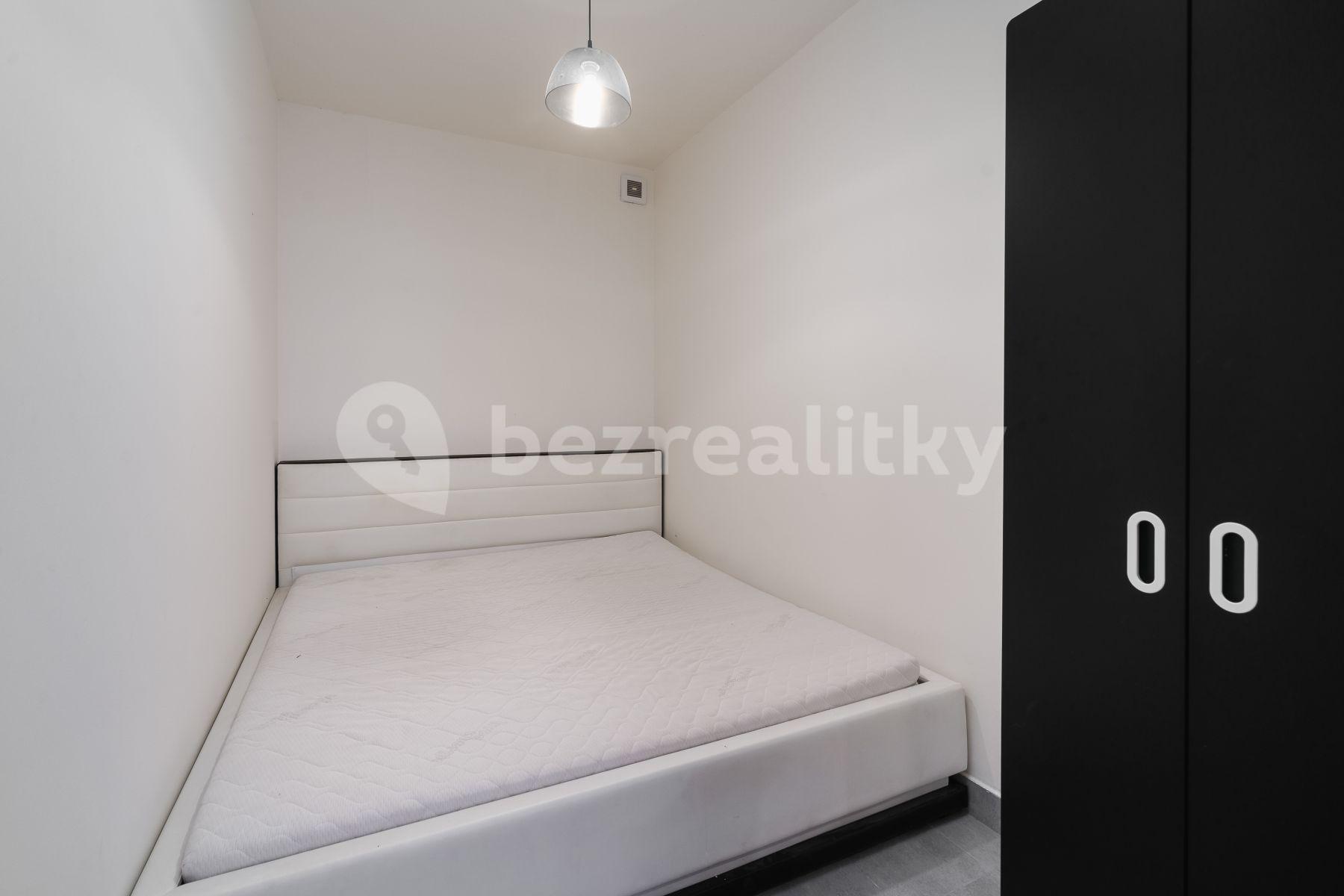 1 bedroom with open-plan kitchen flat to rent, 51 m², Třinecká, Prague, Prague