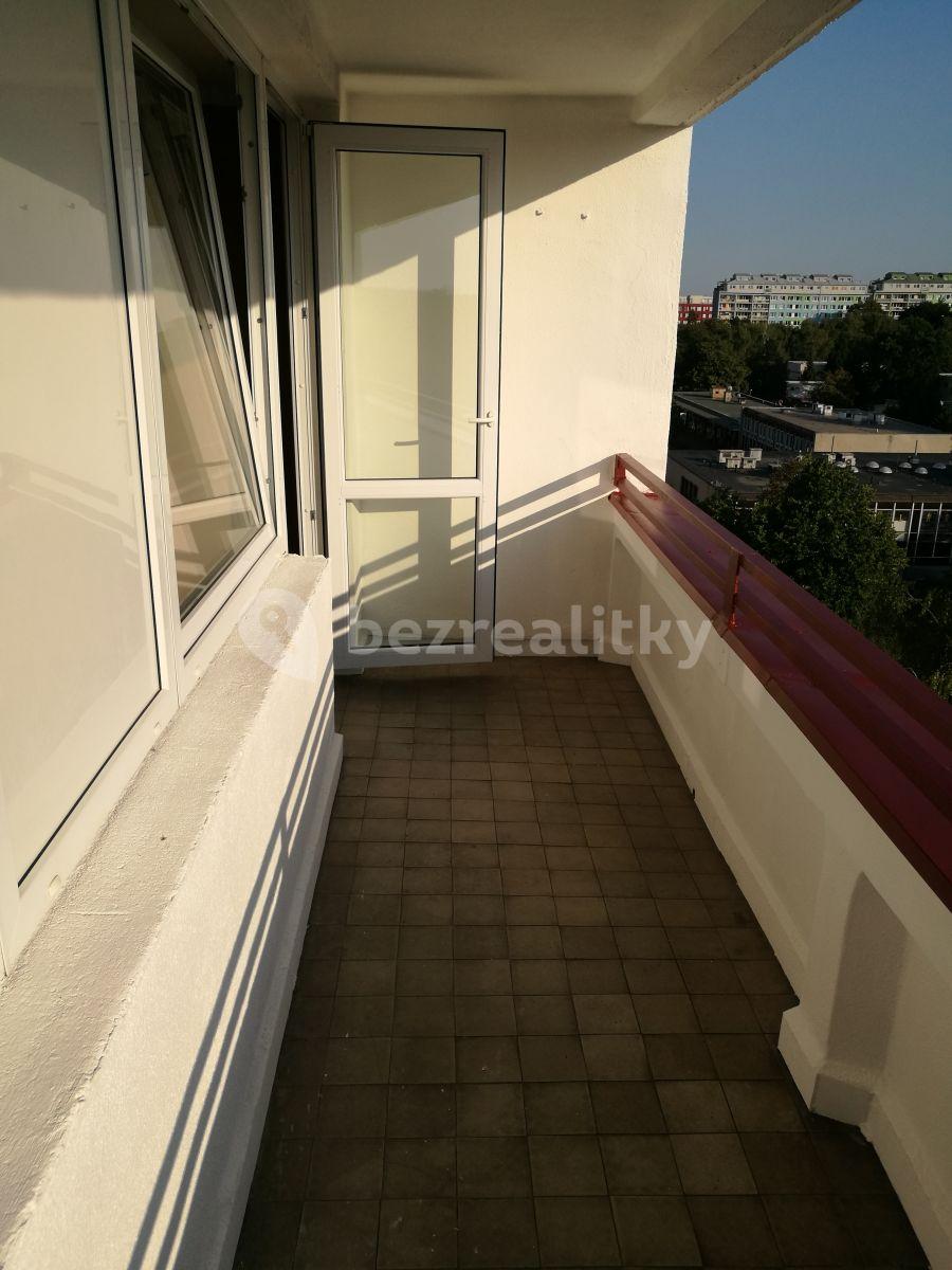 Studio flat to rent, 35 m², Vysočanská, Prague, Prague