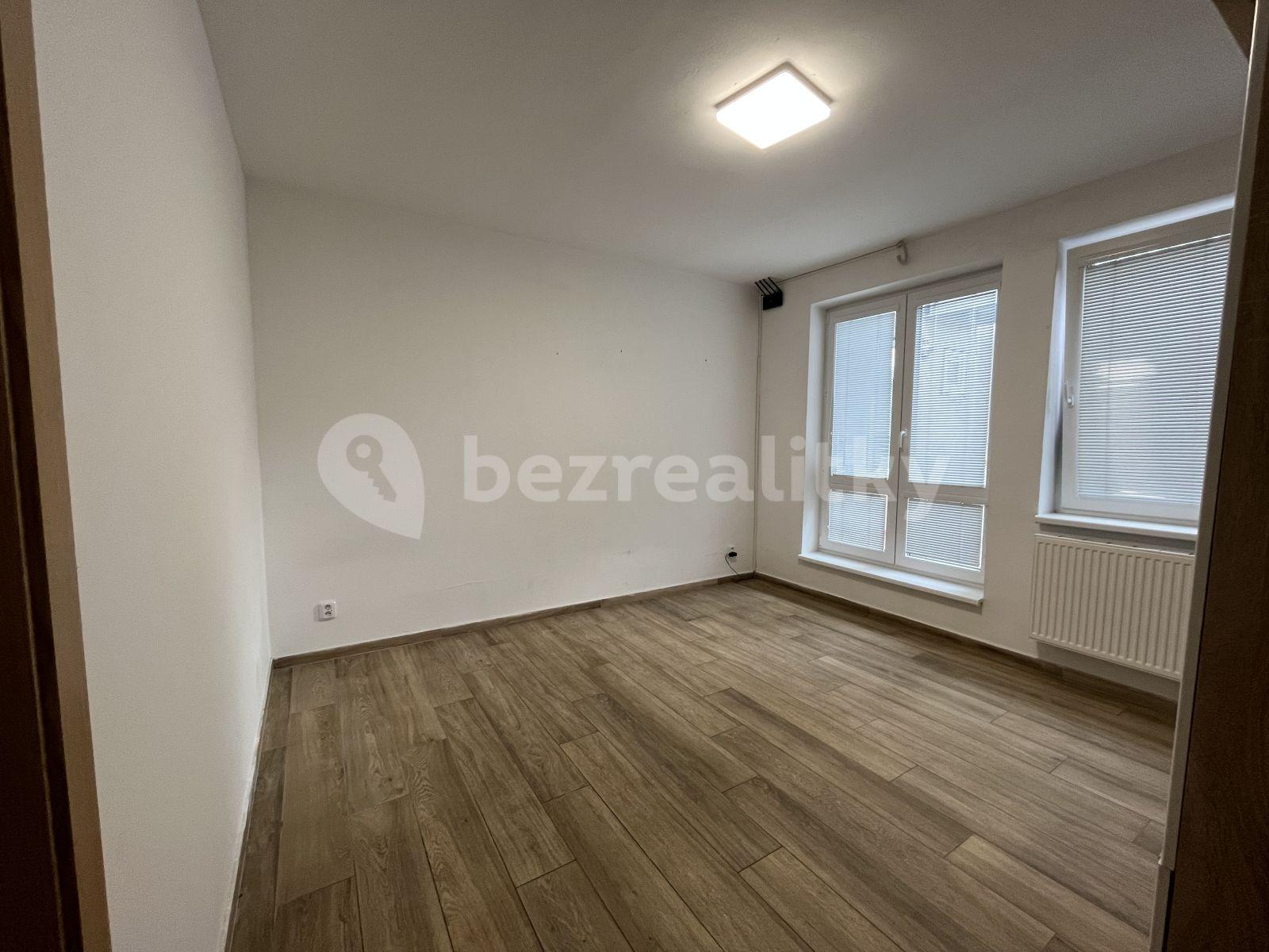 Studio flat to rent, 27 m², Potoční, Brno, Jihomoravský Region