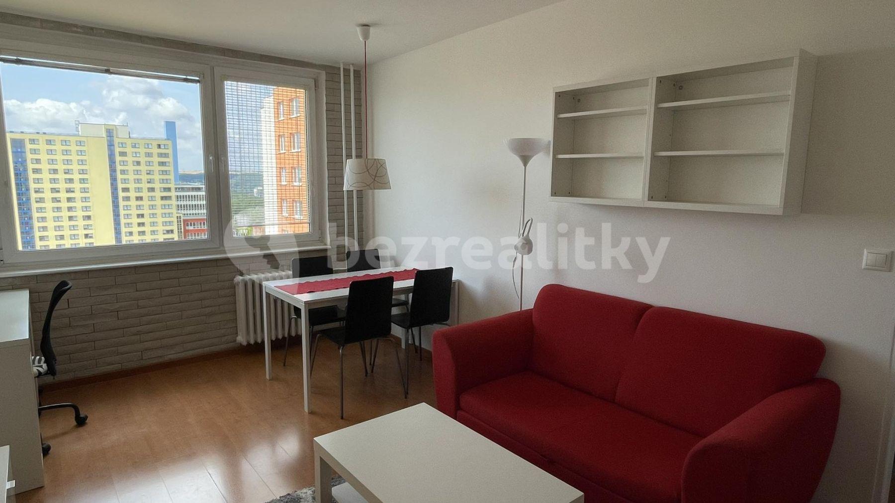 1 bedroom with open-plan kitchen flat to rent, 42 m², Růženínská, Prague, Prague