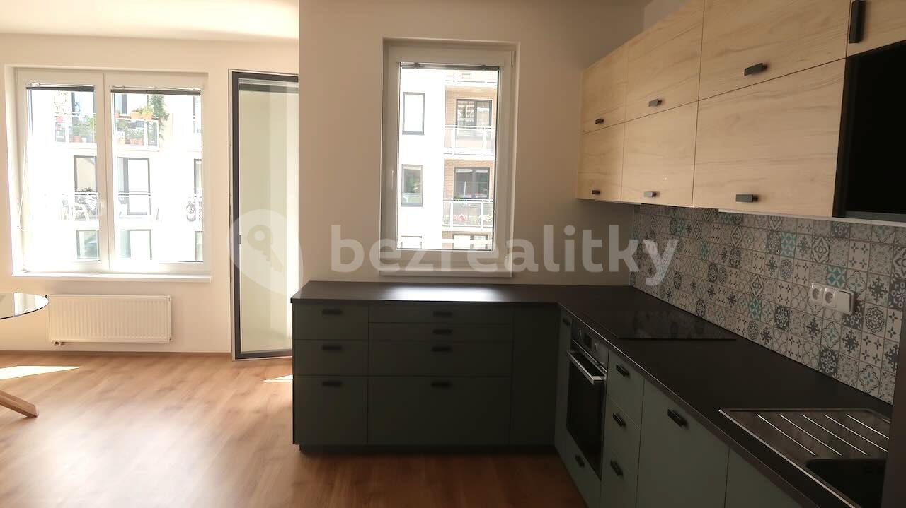 2 bedroom with open-plan kitchen flat to rent, 77 m², Čerpadlová, Prague, Prague