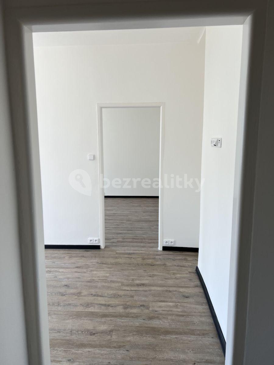 1 bedroom with open-plan kitchen flat to rent, 43 m², Svojsíkova, Prague, Prague