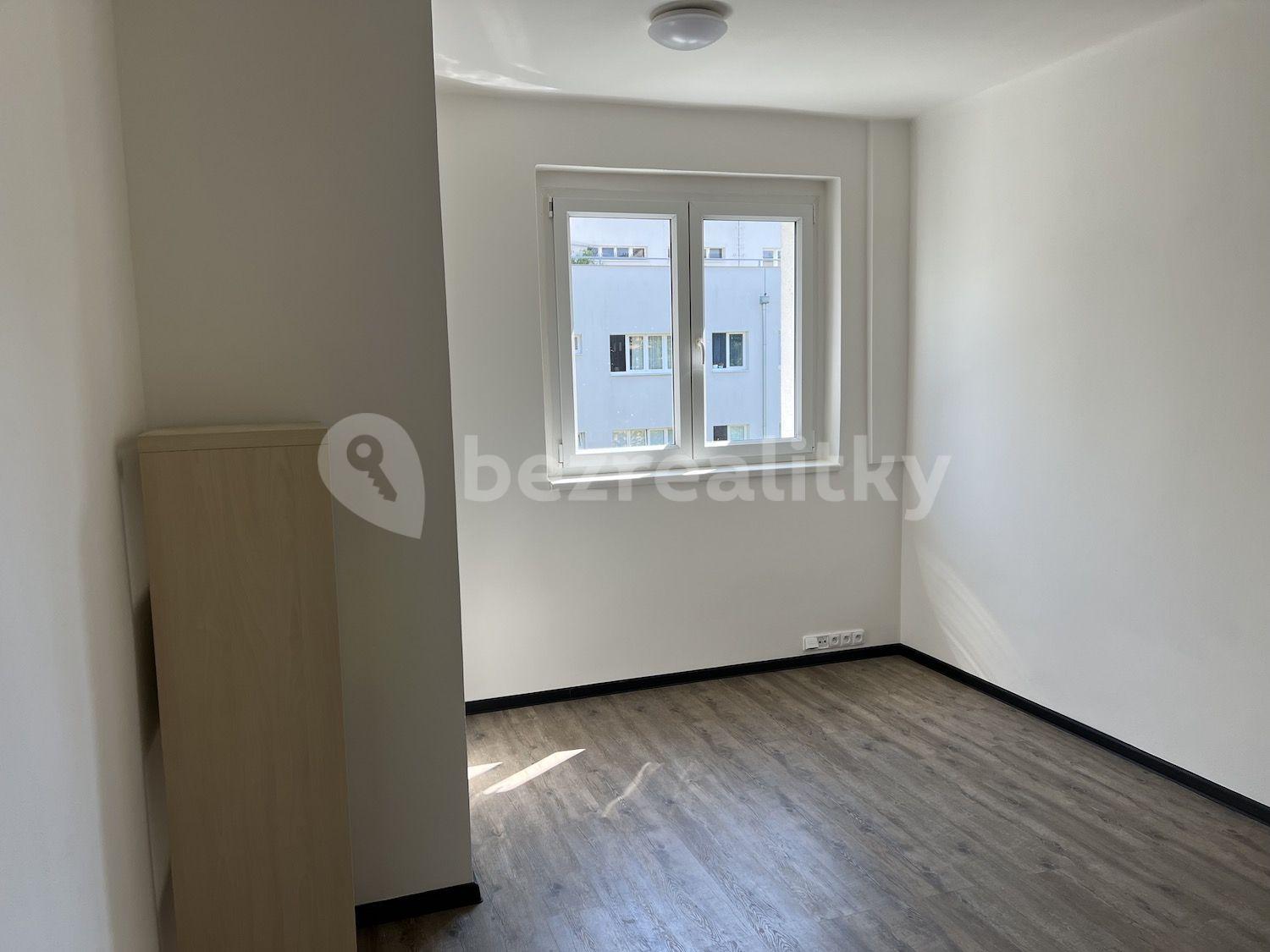 1 bedroom with open-plan kitchen flat to rent, 43 m², Svojsíkova, Prague, Prague