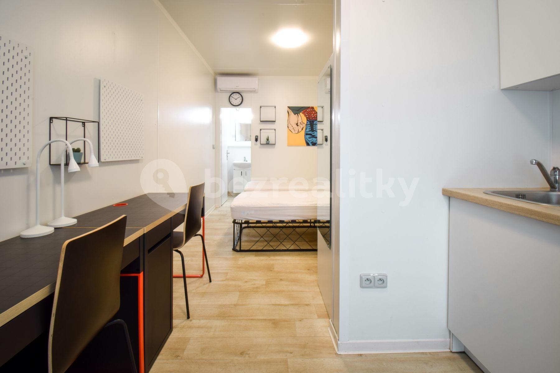 Studio flat to rent, 17 m², Hybešova, Brno, Jihomoravský Region