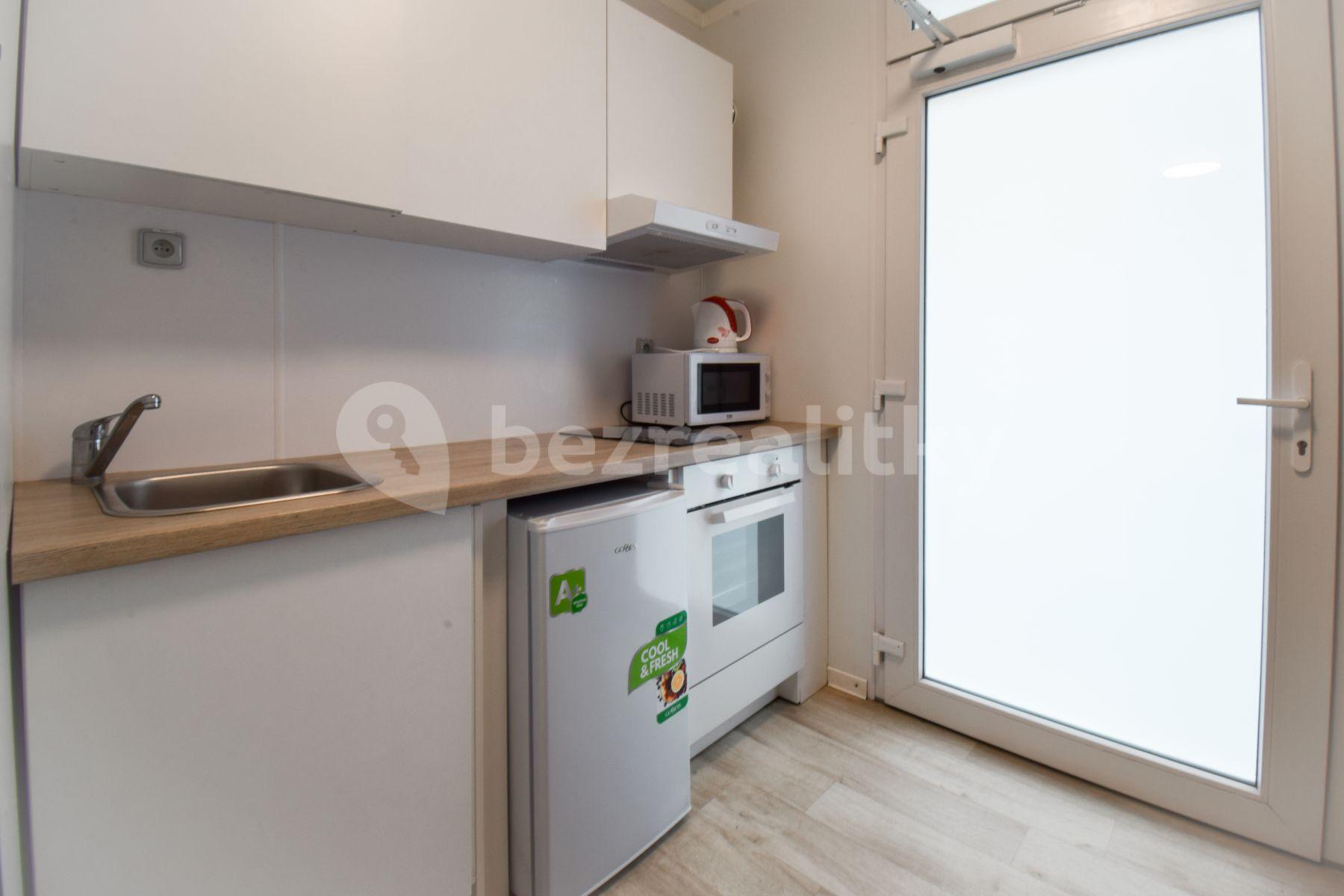 Studio flat to rent, 17 m², Hybešova, Brno, Jihomoravský Region