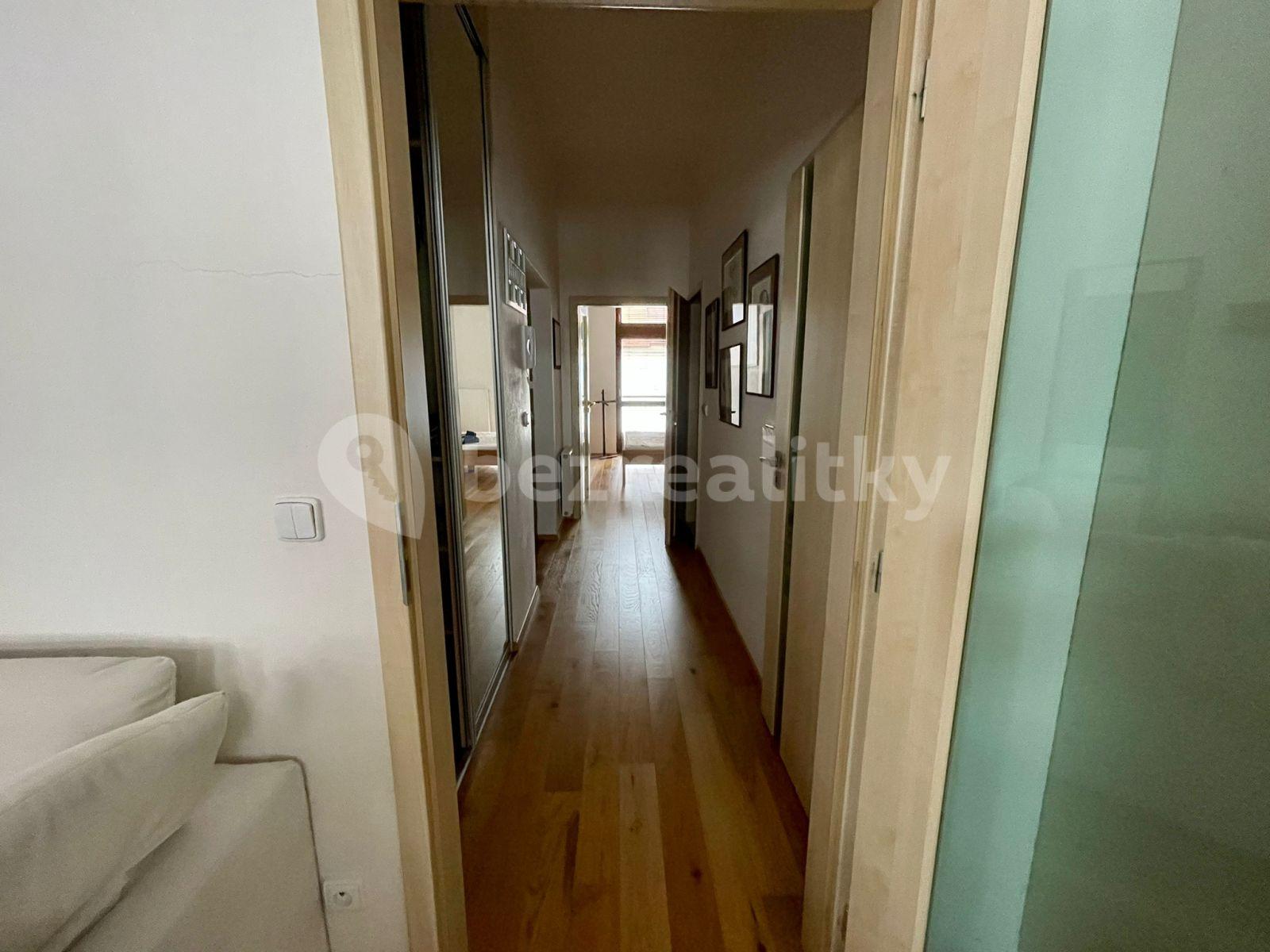 1 bedroom with open-plan kitchen flat to rent, 54 m², B. Smetany, České Budějovice, Jihočeský Region