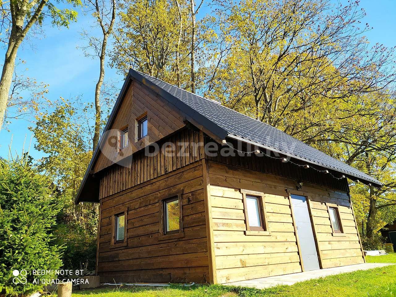 recreational property to rent, 0 m², Strážné, Královéhradecký Region