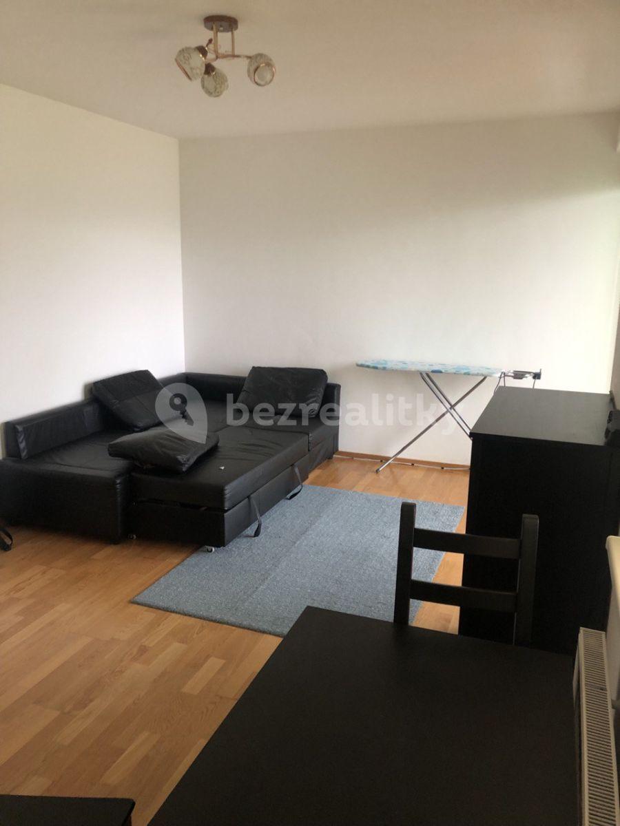 Studio flat to rent, 31 m², Kakosova, Prague, Prague