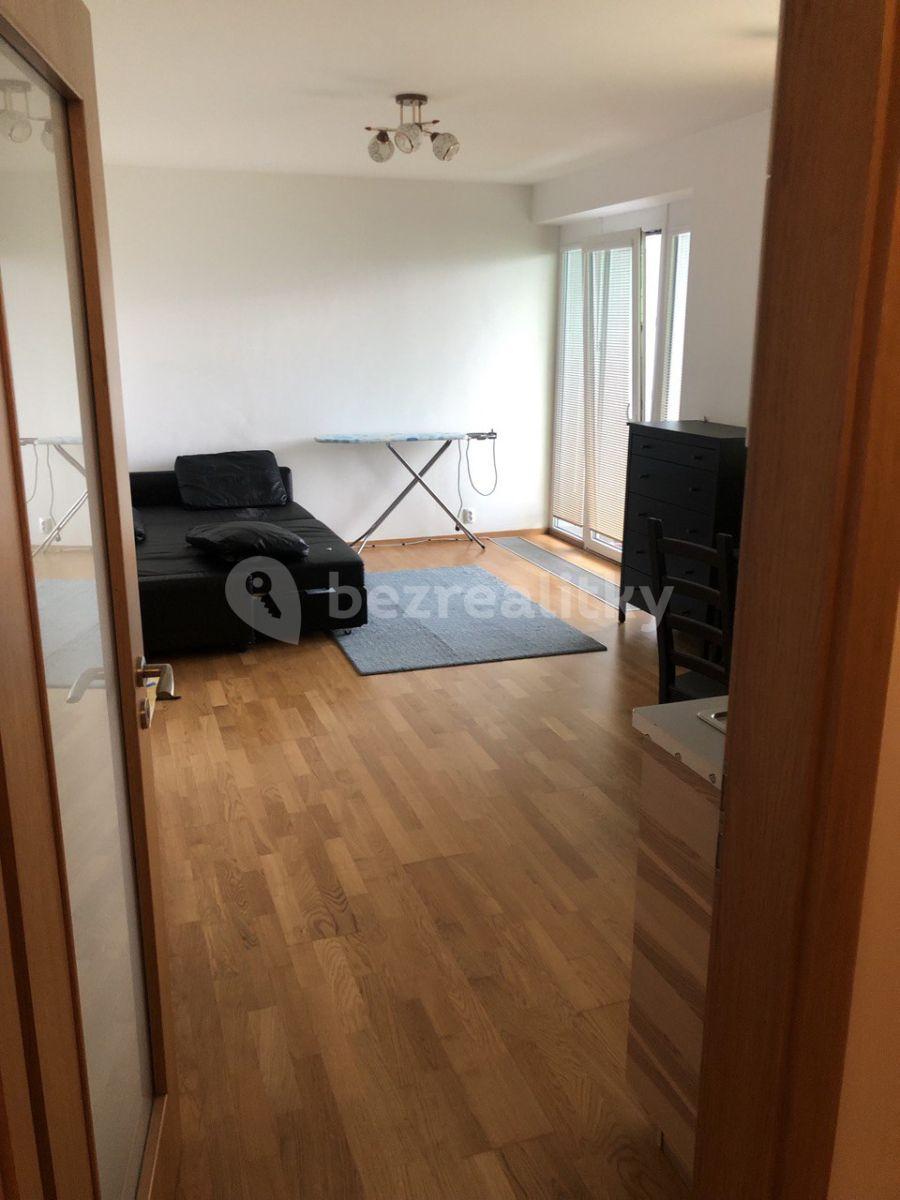 Studio flat to rent, 31 m², Kakosova, Prague, Prague