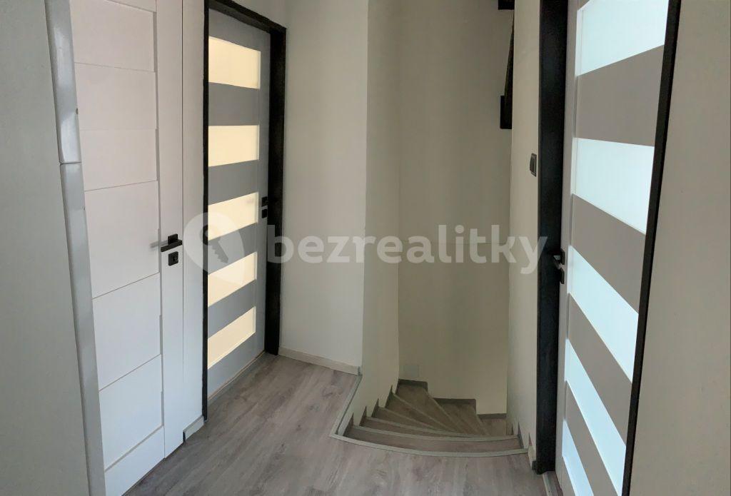 3 bedroom flat to rent, 80 m², Závodského, Brno, Jihomoravský Region