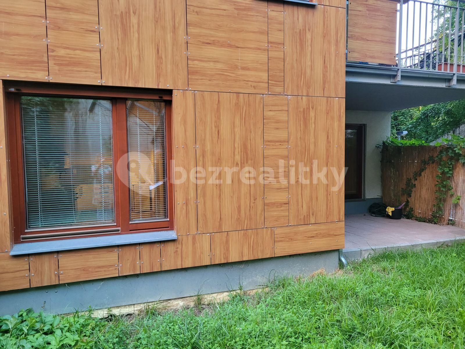 1 bedroom with open-plan kitchen flat to rent, 55 m², Jeremenkova, Prague, Prague