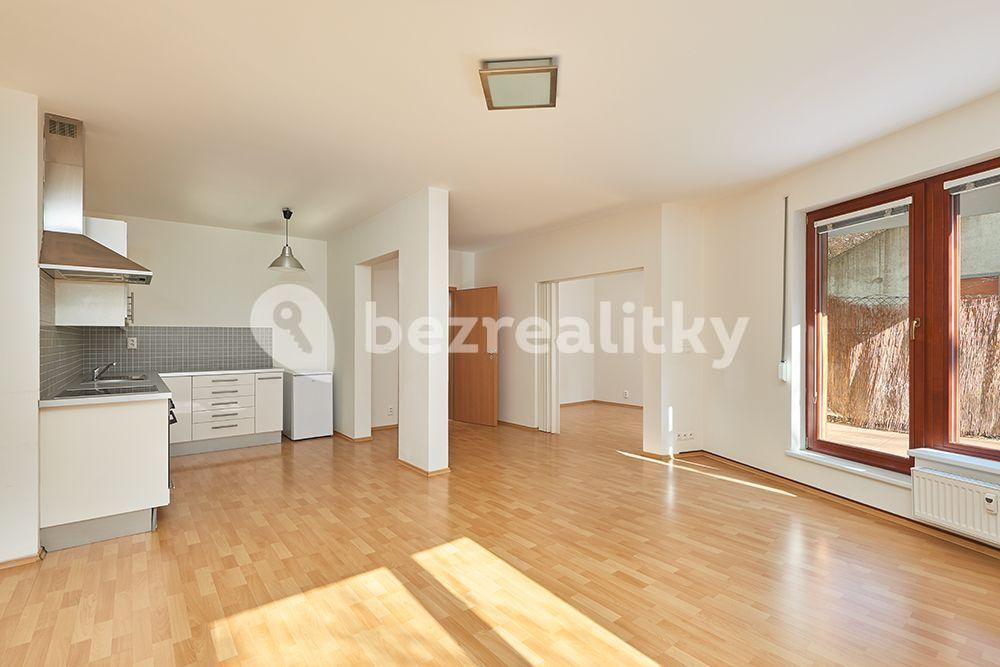 1 bedroom with open-plan kitchen flat to rent, 55 m², Jeremenkova, Prague, Prague