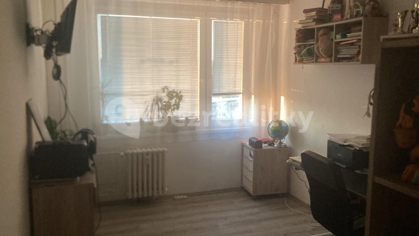 3 bedroom flat for sale, 78 m², Doležalova, Prague, Prague