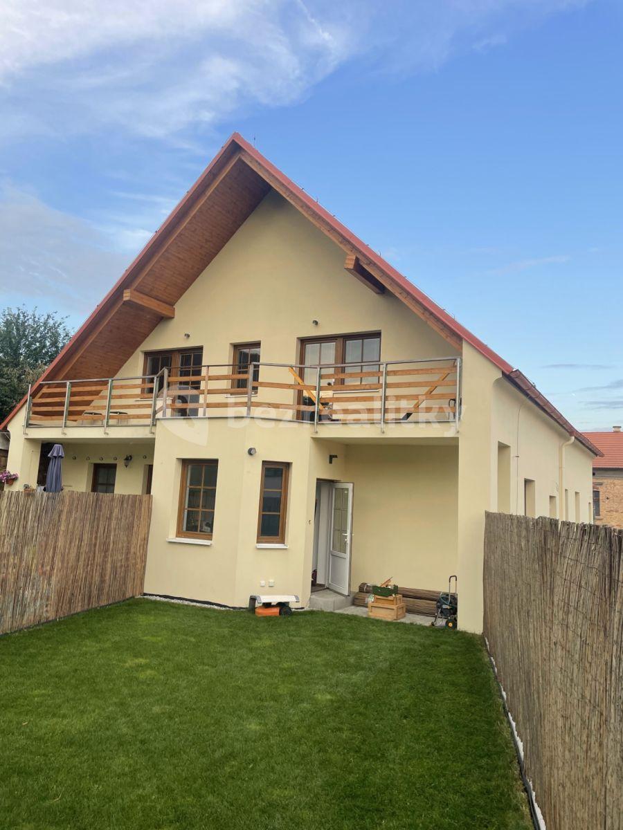 2 bedroom with open-plan kitchen flat to rent, 150 m², Prvomájová, Plzeň, Plzeňský Region