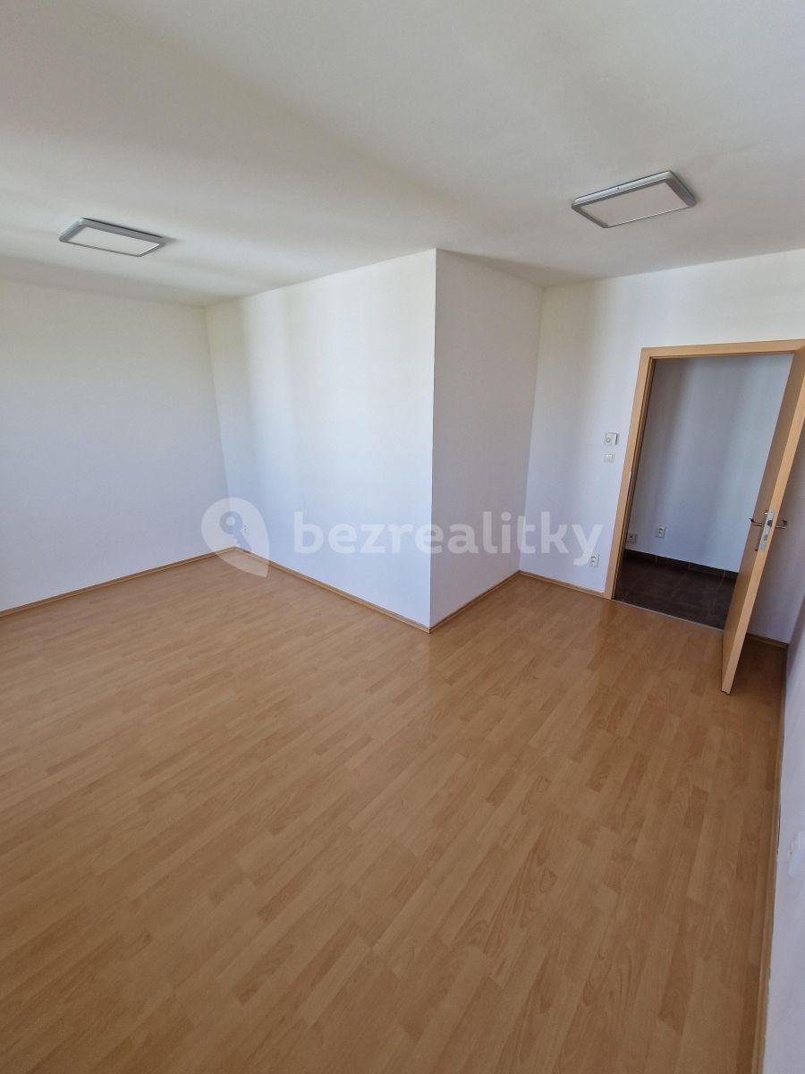 2 bedroom with open-plan kitchen flat to rent, 82 m², Fryčovická, Prague, Prague