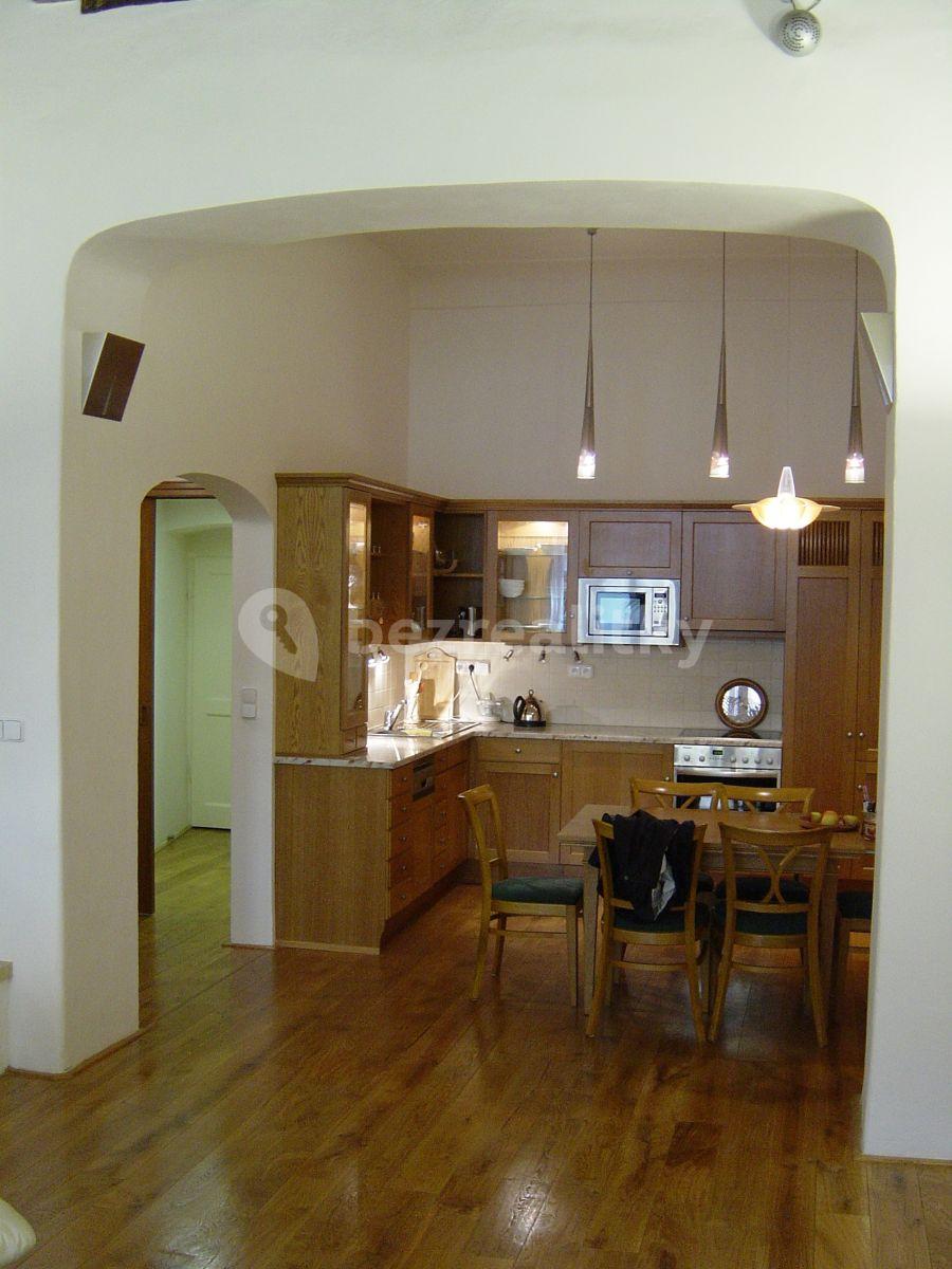 1 bedroom with open-plan kitchen flat for sale, 90 m², Mostecká, Prague, Prague