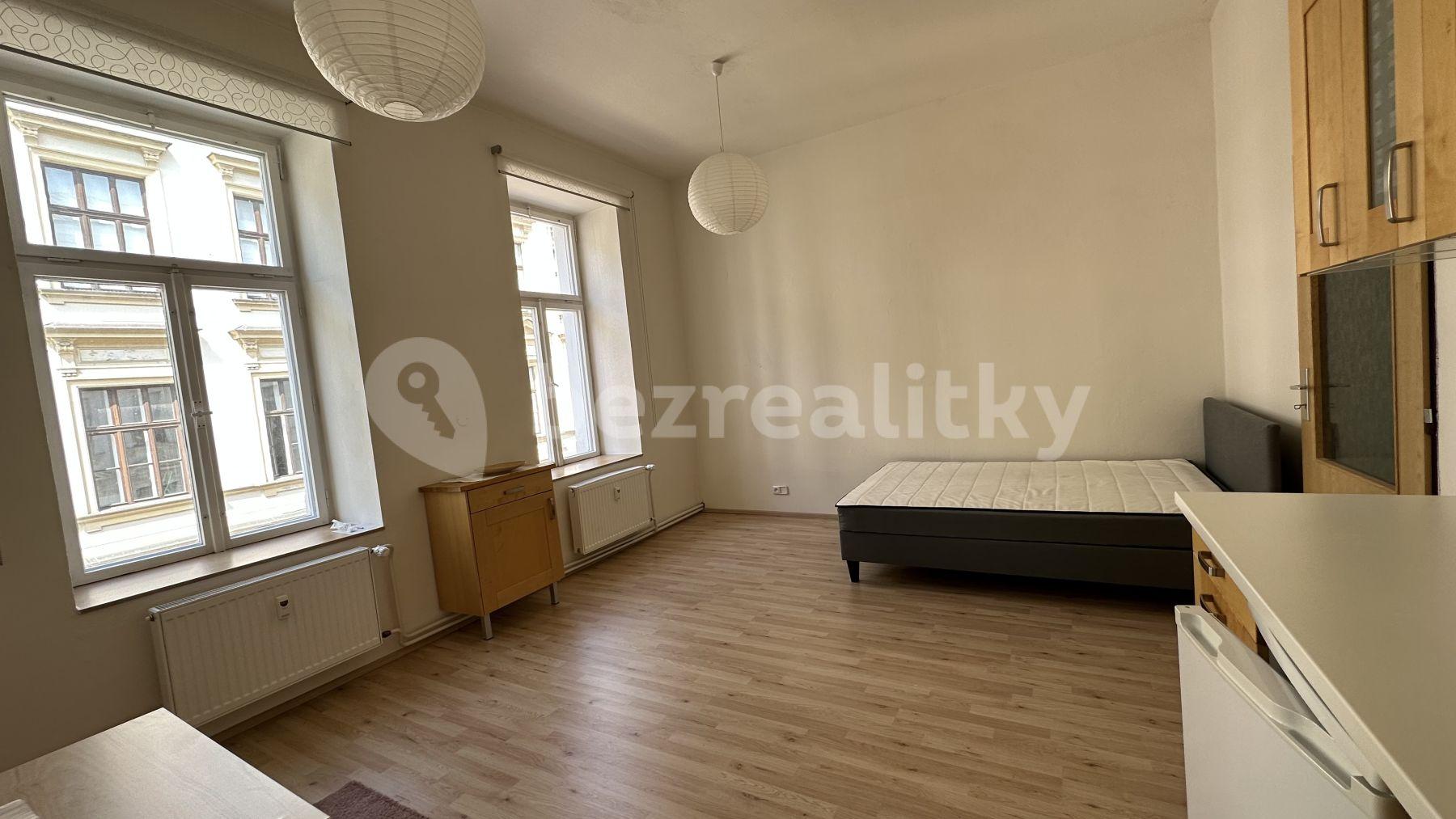 Studio flat to rent, 36 m², Francouzská, Brno, Jihomoravský Region