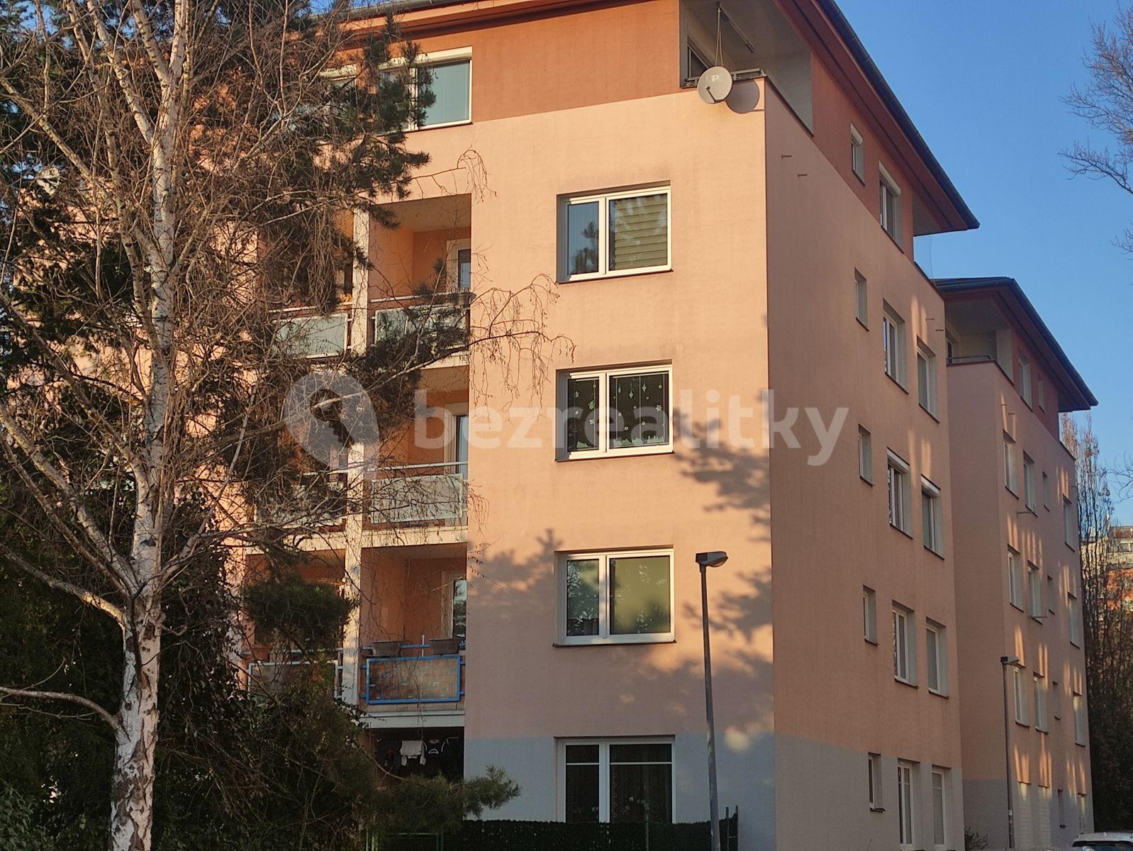 2 bedroom with open-plan kitchen flat for sale, 89 m², Záběhlická, Prague, Prague