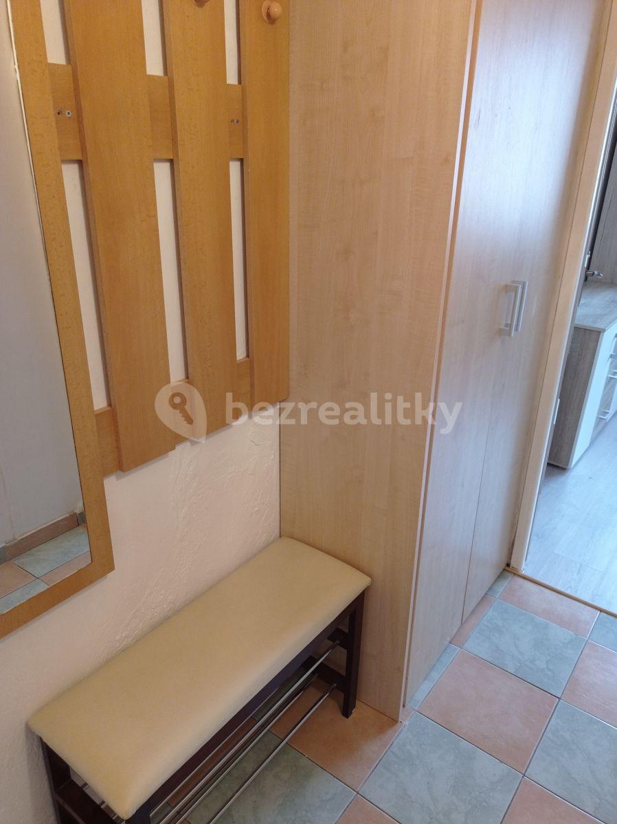 Small studio flat to rent, 7 m², Ústecká, Chlumec, Ústecký Region