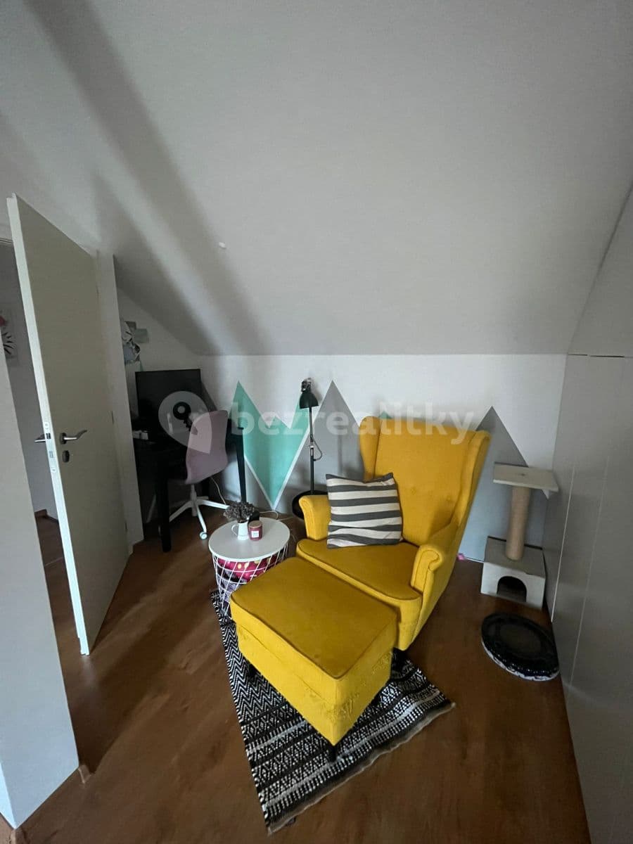 1 bedroom with open-plan kitchen flat to rent, 71 m², Stará, Brno, Jihomoravský Region