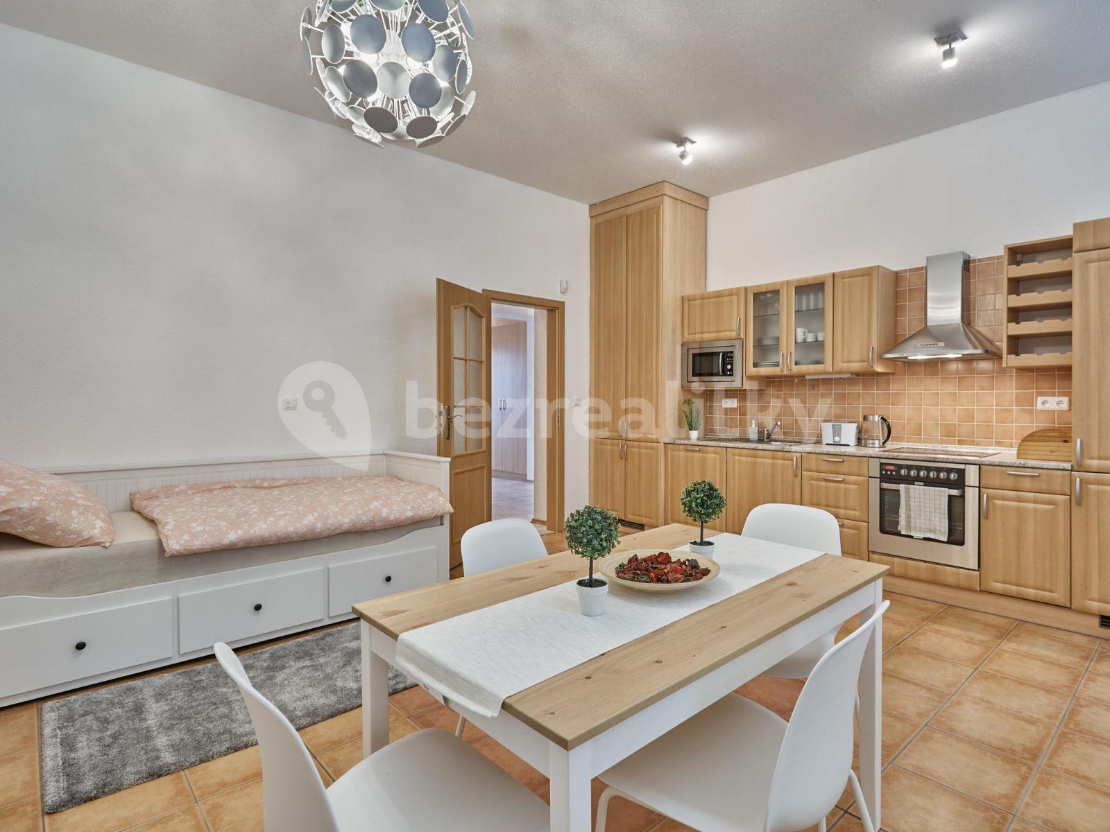 2 bedroom with open-plan kitchen flat to rent, 78 m², Ondřejská, Karlovy Vary, Karlovarský Region