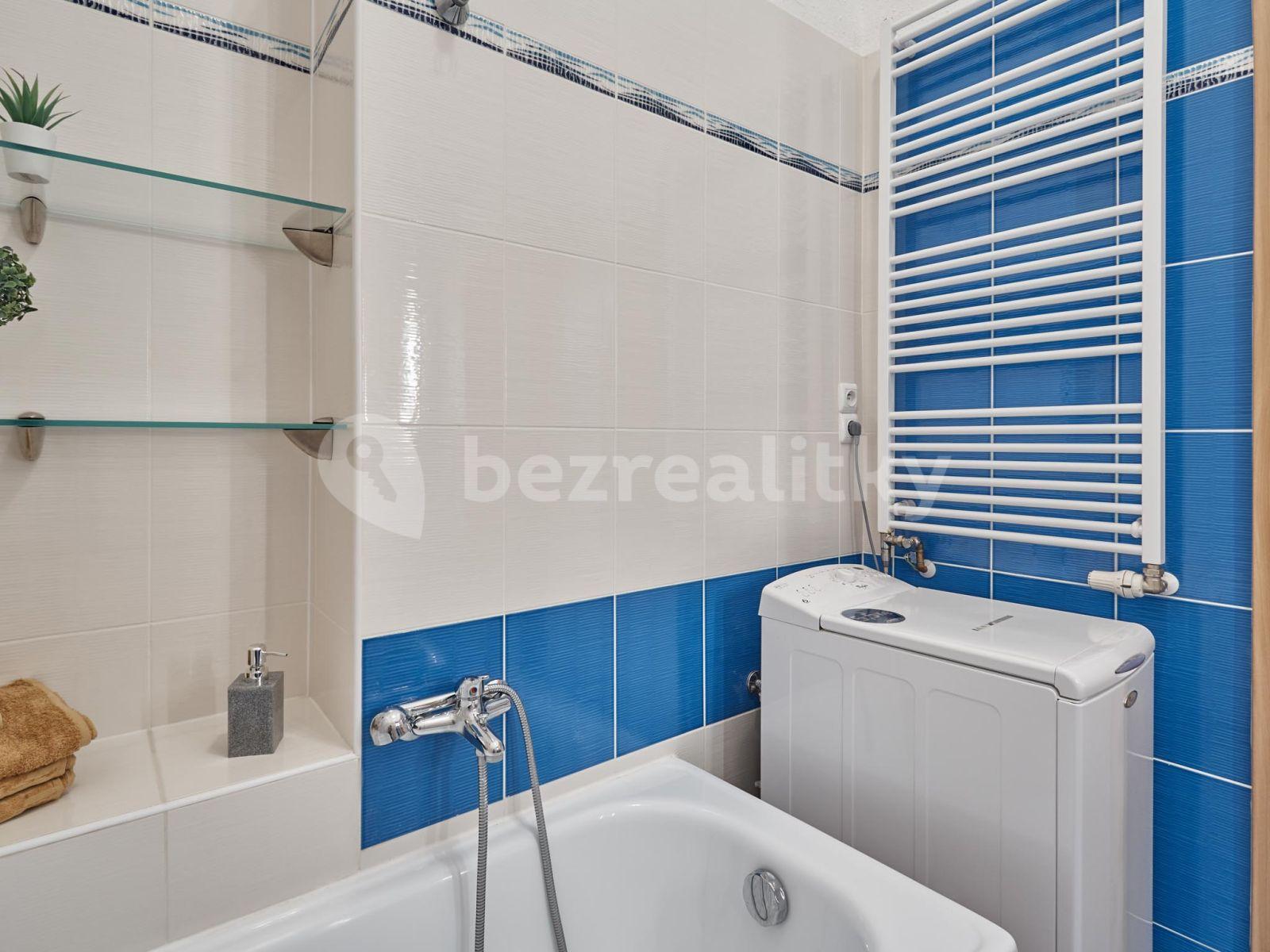 2 bedroom with open-plan kitchen flat to rent, 78 m², Ondřejská, Karlovy Vary, Karlovarský Region