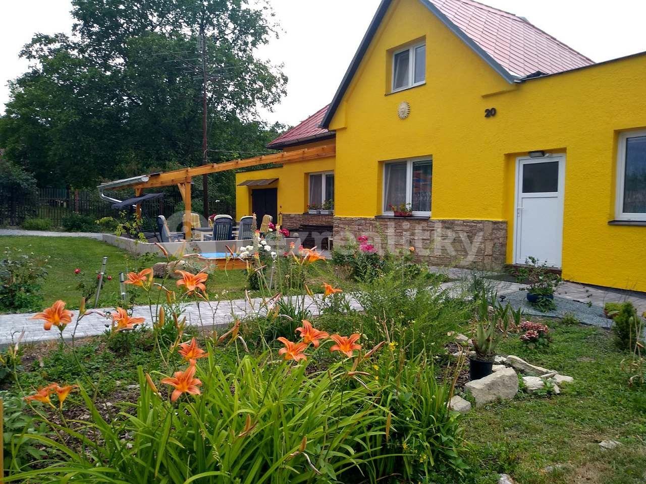 recreational property to rent, 0 m², Chvalkovice, Královéhradecký Region