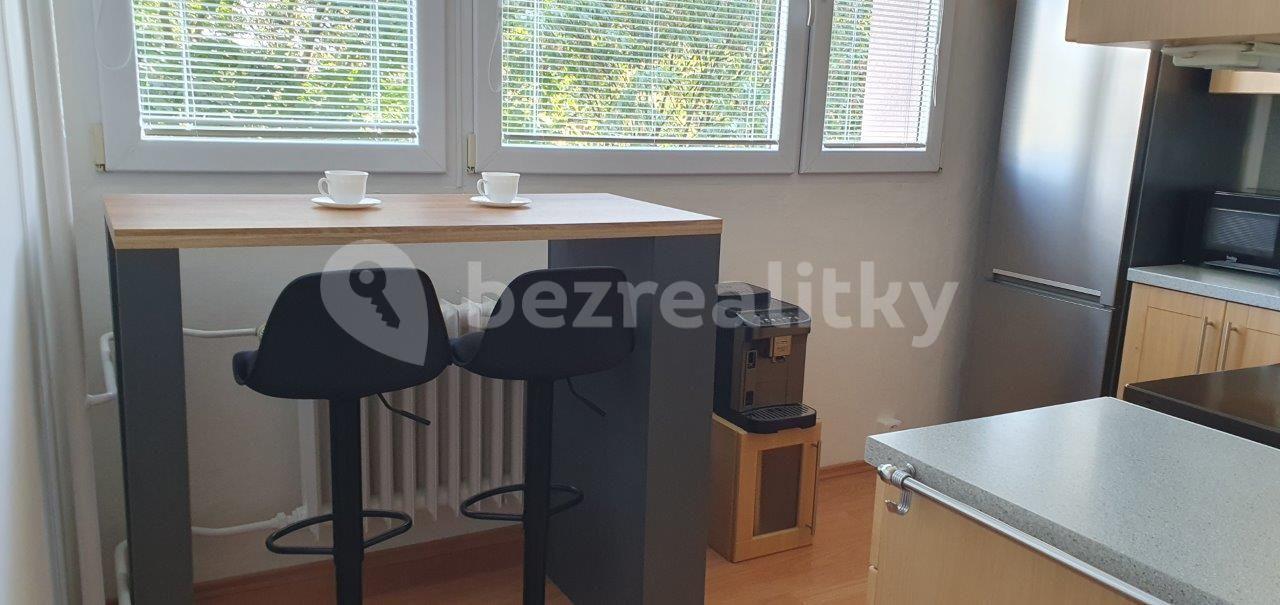 3 bedroom flat to rent, 78 m², Brechtova, Brno, Jihomoravský Region