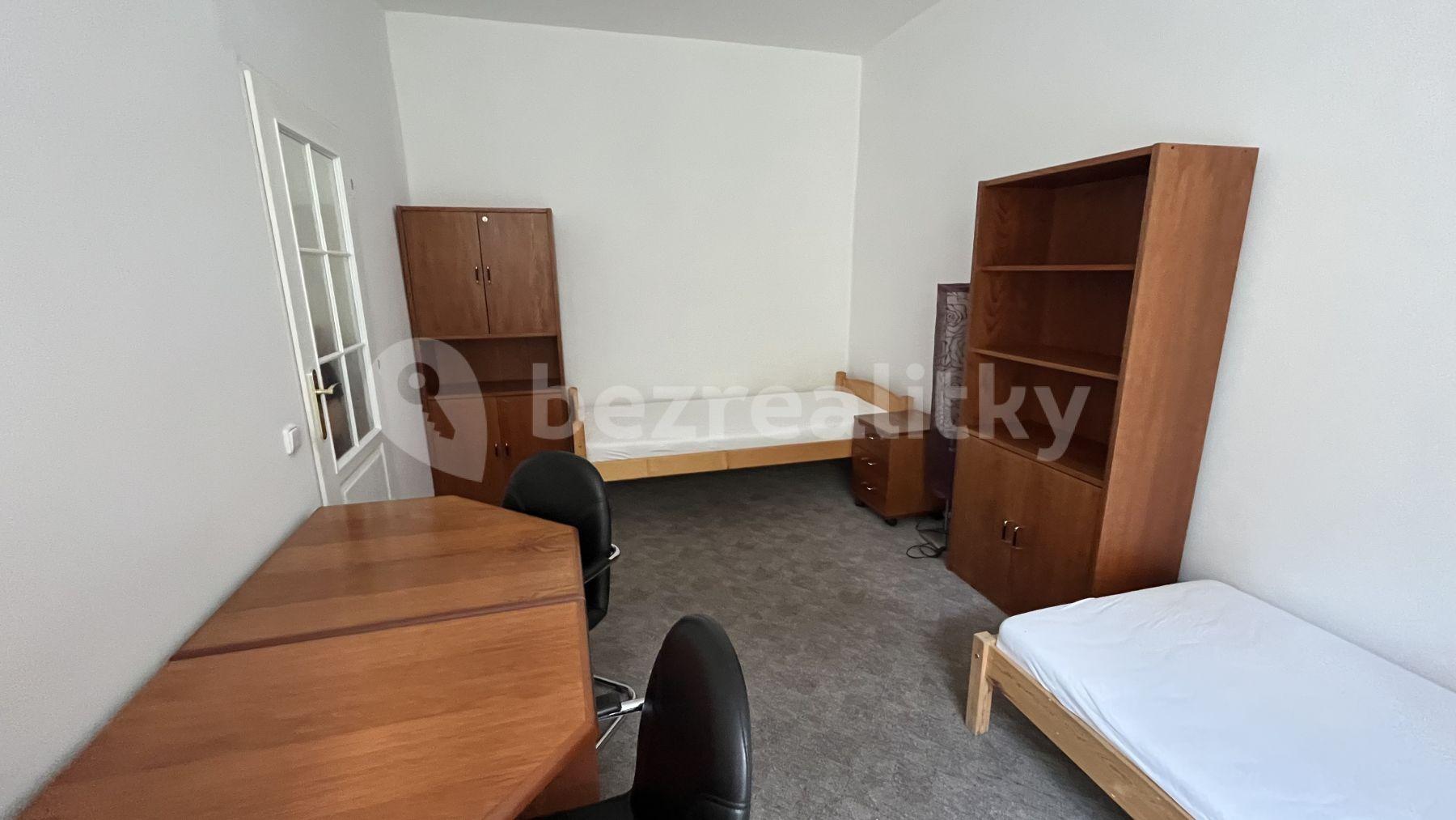 flat to rent, 80 m², Cetyňská, Prague, Prague