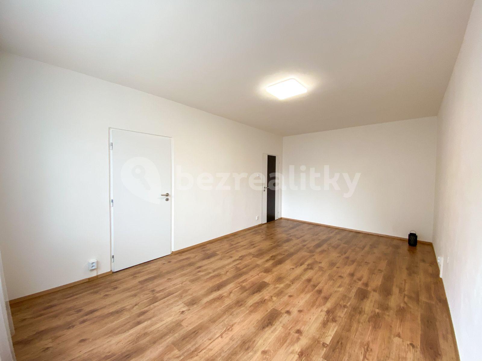 2 bedroom flat to rent, 72 m², U Pivovarské zahrady, Ústí nad Labem, Ústecký Region